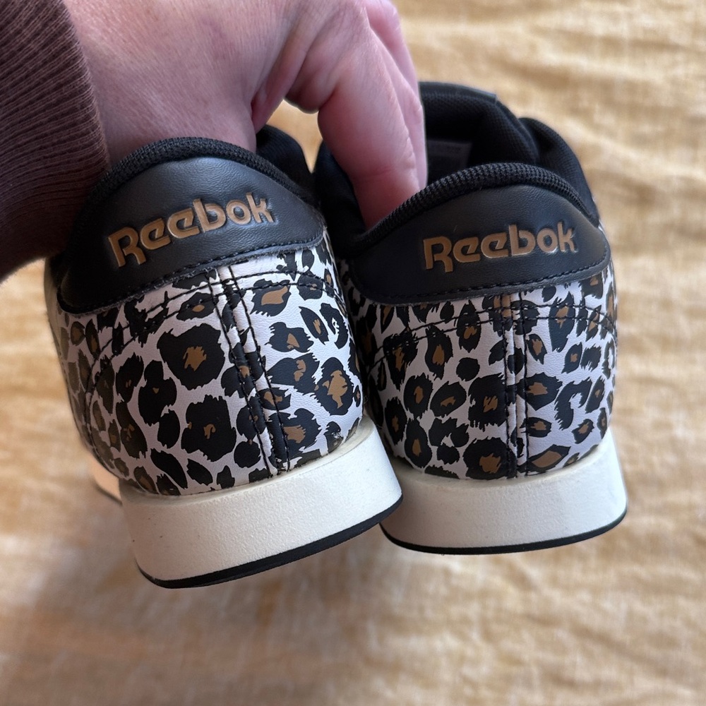 Reebok Princess Leopard print sneakers - Picture 13 of 17